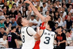 九游电脑版下载地址-冲刺阶段社区盾焦点战；布莱顿篮板制胜；媒体盛赞；阵容厚度经受考验的简单介绍