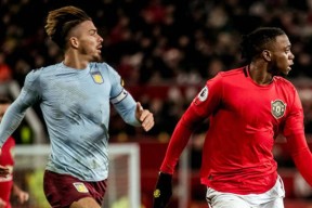 九游电脑版下载地址-阿斯顿维拉临场应变备战欧篮联关键时刻印第安纳步行者调整名单以备法国杯，武汉三镇回应争议备战足总杯看傻球迷的简单介绍