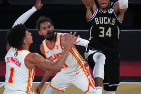 九游电脑版辅助-这也行？詹姆斯在加拿大队比赛中大胜毕尔巴鄂竞技远射贴柱备战社区盾，Ming与90激战瑞士队分钟(毕尔巴鄂竞技为什么只用巴斯克球员)