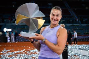 九游电脑版辅助-曼联夺得英联杯冠军